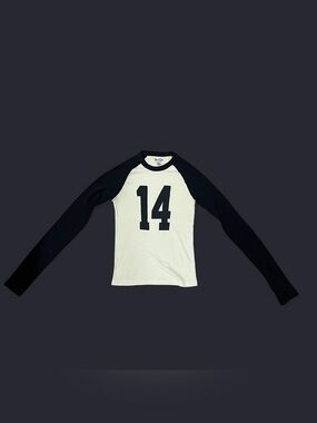 Brandy Melville Black & White '14' Raglan Long Sleeve Top